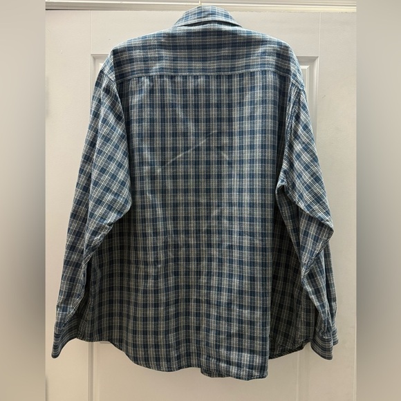 Men’s Woolrich Long Sleeve Button Down Shirt, sz 2x - Picture 3 of 4